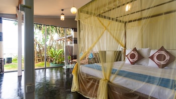 dinsara pearl villa