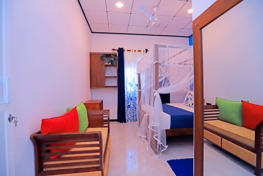 dinsara pearl villa