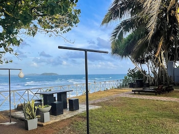 dinsara pearl villa