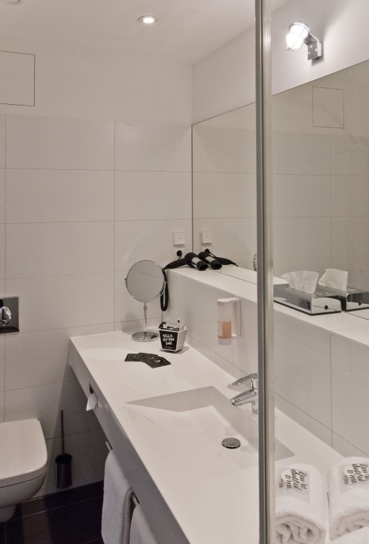 elaya hotel leipzig city center