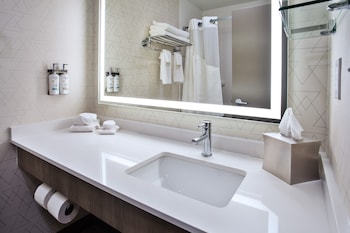 Holiday Inn Express Kitty Hawk Outer Banks, An Ihg Hotel,Kitty Hawk>>Kill Devil Hills,2.5 star