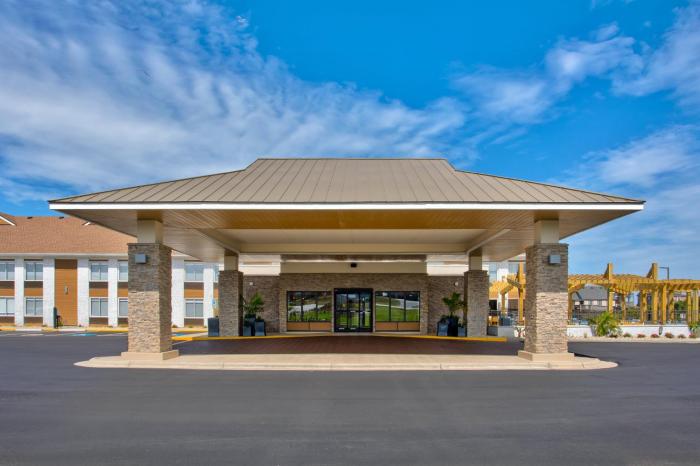holiday inn express kitty hawk outer banks an ihg hotel