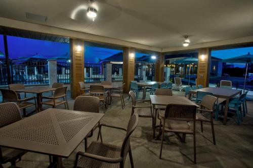 holiday inn express kitty hawk outer banks an ihg hotel