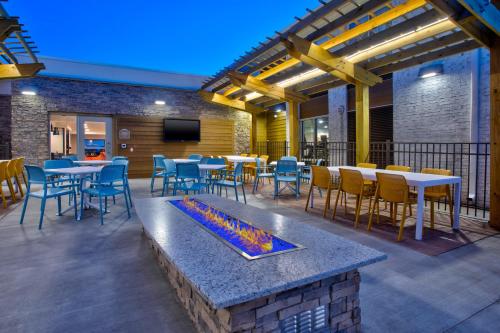 holiday inn express kitty hawk outer banks an ihg hotel