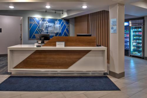 holiday inn express kitty hawk outer banks an ihg hotel