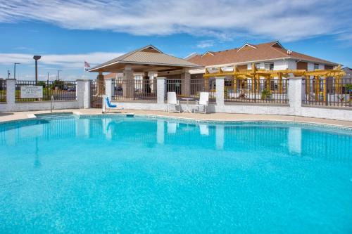 holiday inn express kitty hawk outer banks an ihg hotel