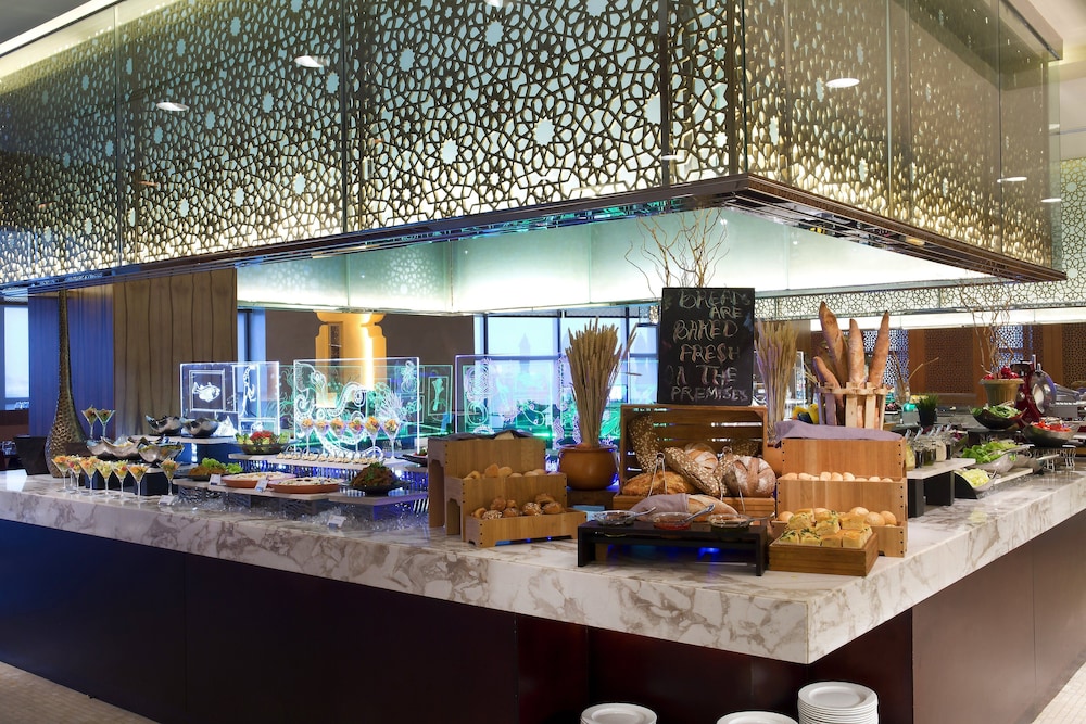 bab al qasr residence