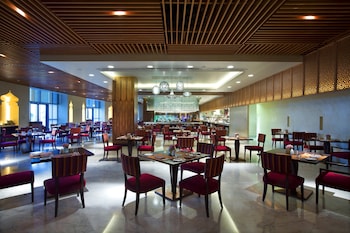bab al qasr residence