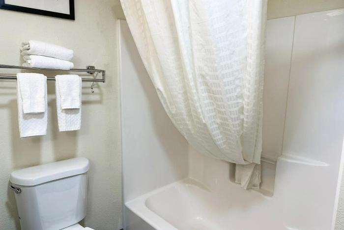oyo hotel rome west ga