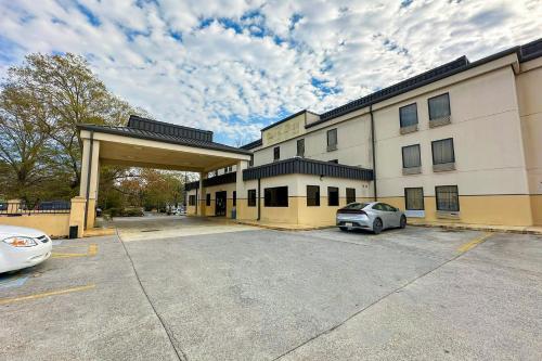 Oyo Hotel Rome West Ga,Georgia>>Rome,2 star