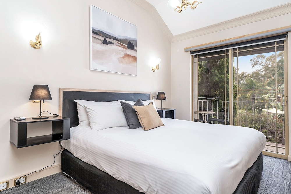 the swan valley hotel