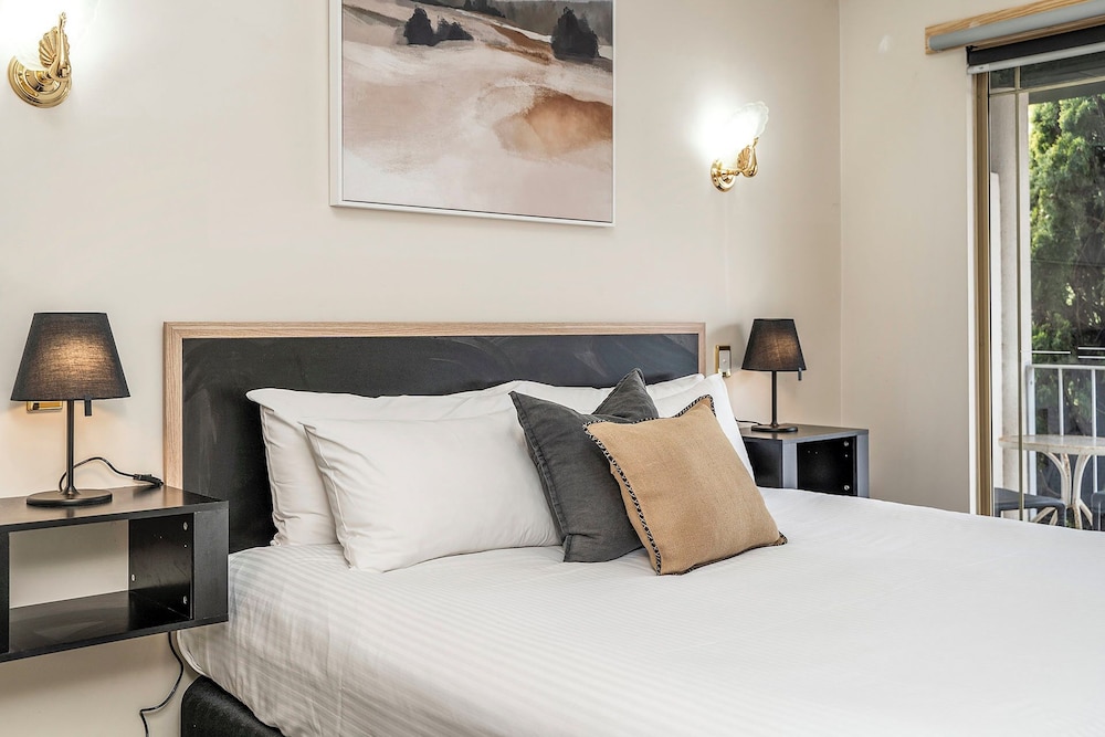 the swan valley hotel