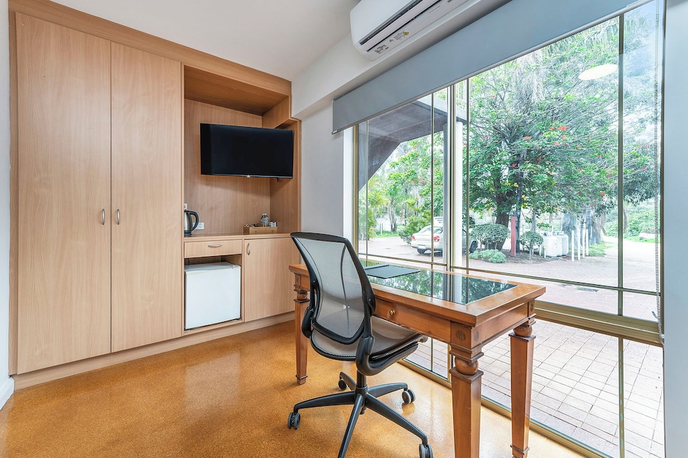 the swan valley hotel