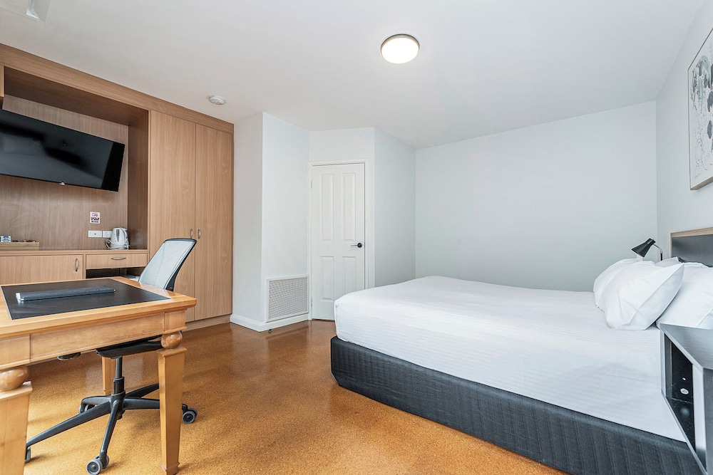 the swan valley hotel