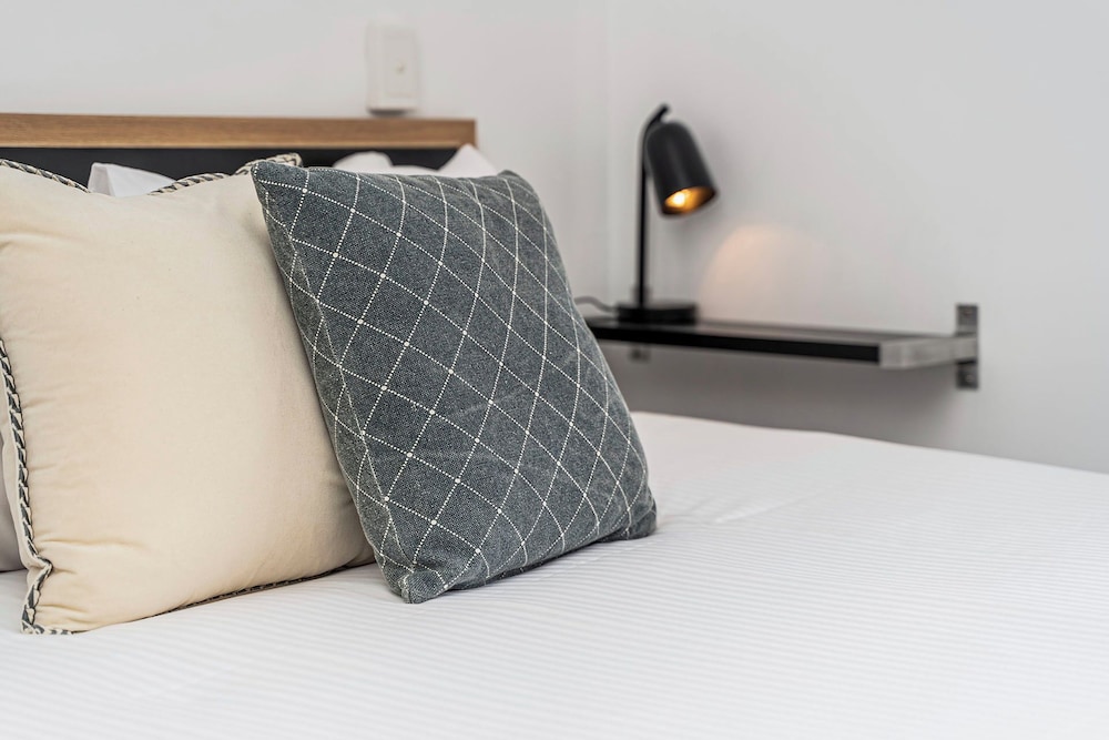 the swan valley hotel