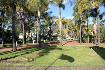 the swan valley hotel