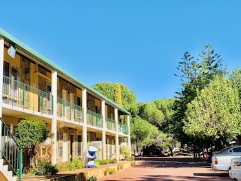 the swan valley hotel