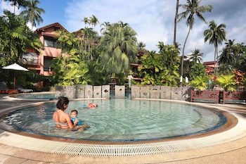 courtyard by marriott phuket patong beach resort