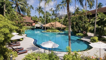 courtyard by marriott phuket patong beach resort