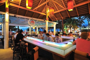 courtyard by marriott phuket patong beach resort