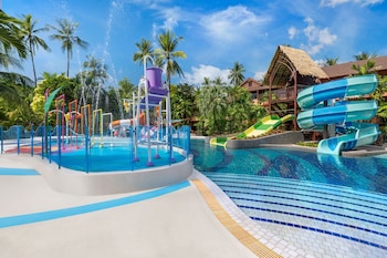 courtyard by marriott phuket patong beach resort