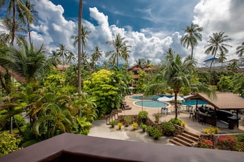 courtyard by marriott phuket patong beach resort