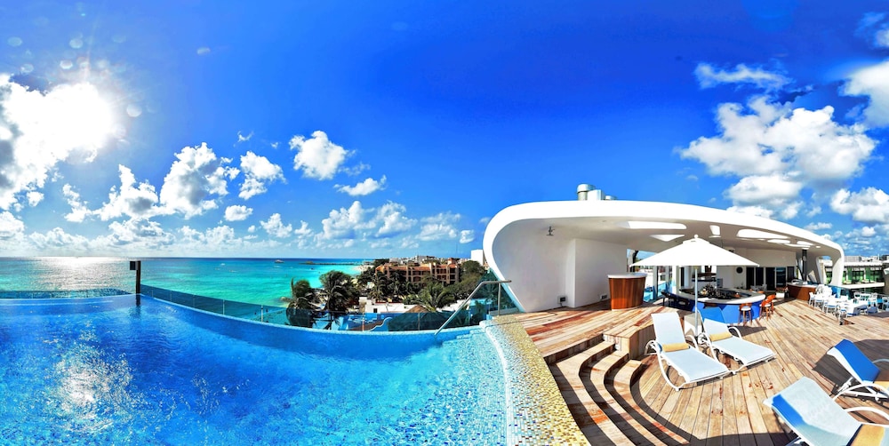 the carmen hotel ocean front