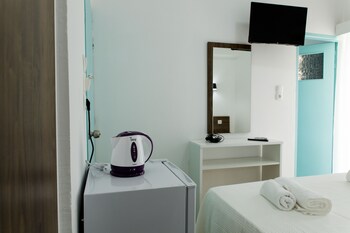kissamia rooms next to night clubs