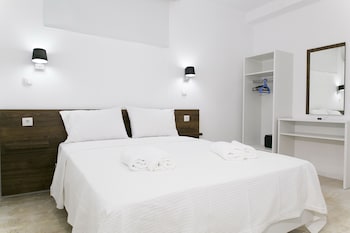 kissamia rooms next to night clubs