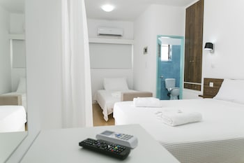kissamia rooms next to night clubs