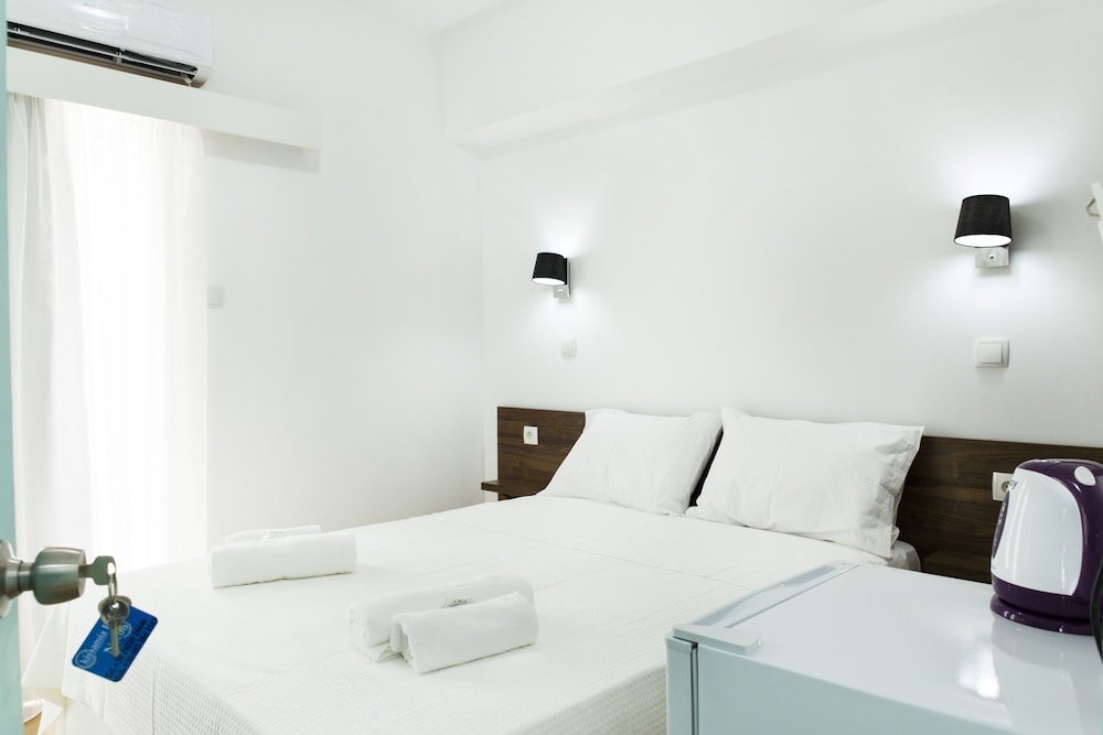 kissamia rooms next to night clubs