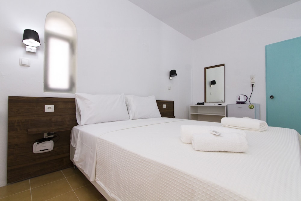 kissamia rooms next to night clubs