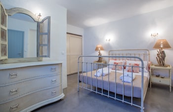 aelia paros villas