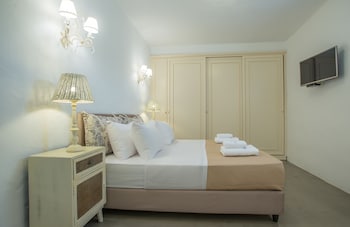 aelia paros villas