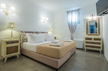 aelia paros villas