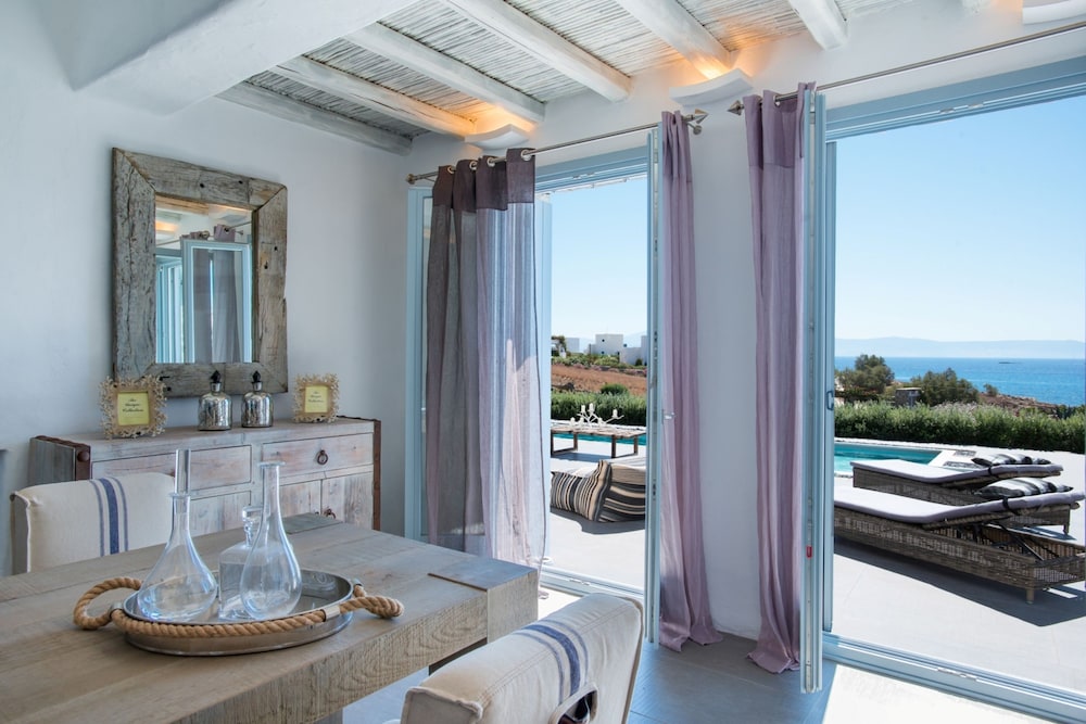 paros
