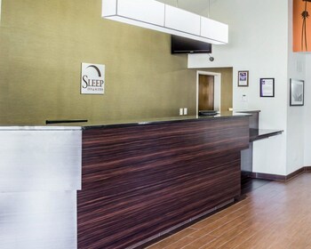 sleep inn and suites near ft bragg