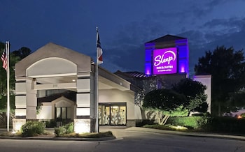 sleep inn and suites near ft bragg