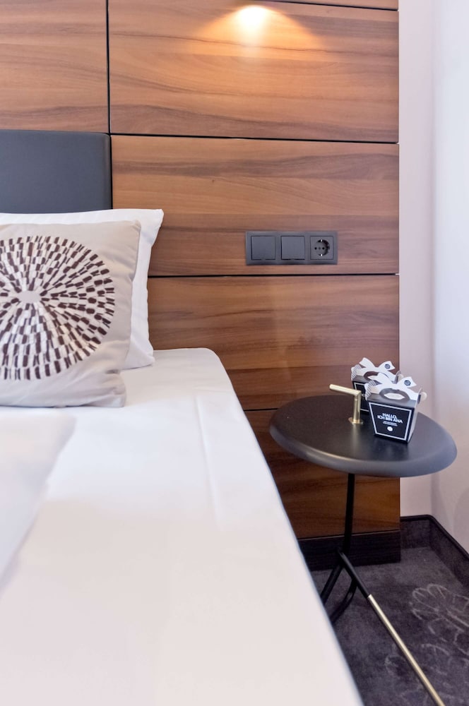 elaya hotel munich city ehem arthotel ana diva