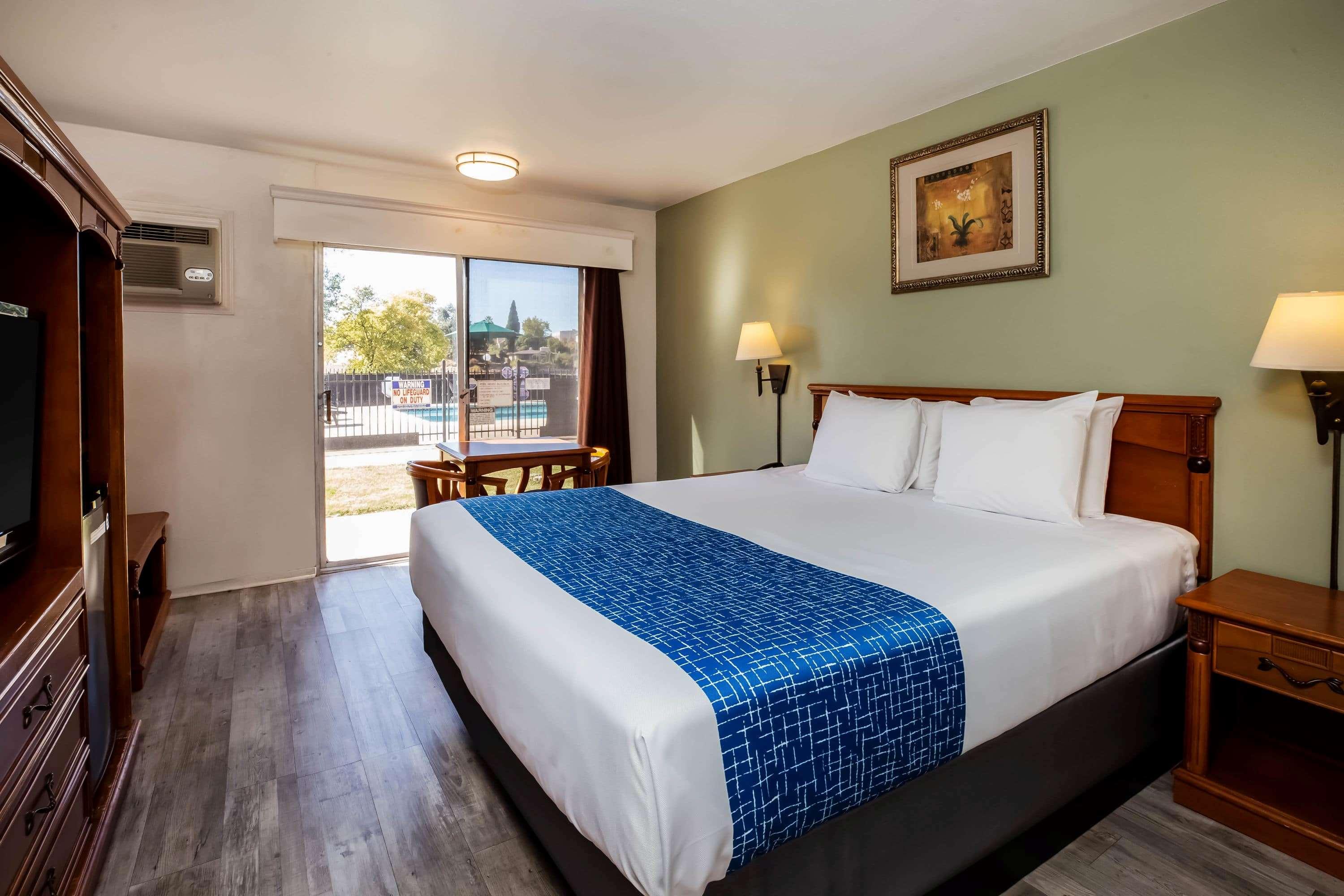 econo lodge