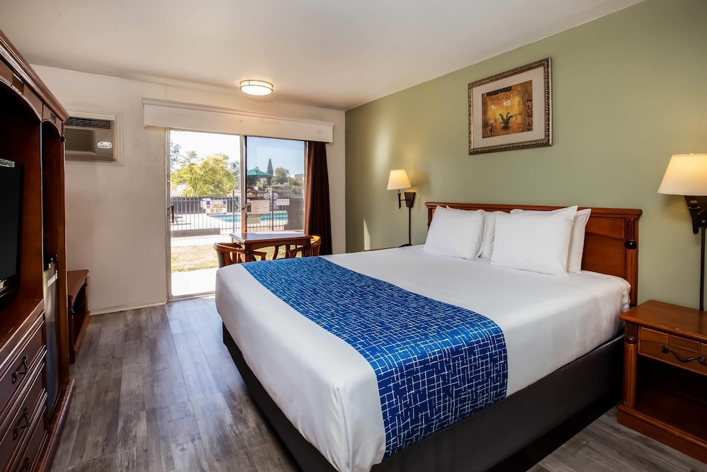 econo lodge
