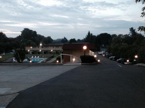 econo lodge