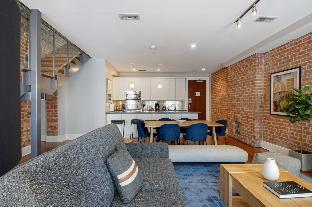 roami at factors row