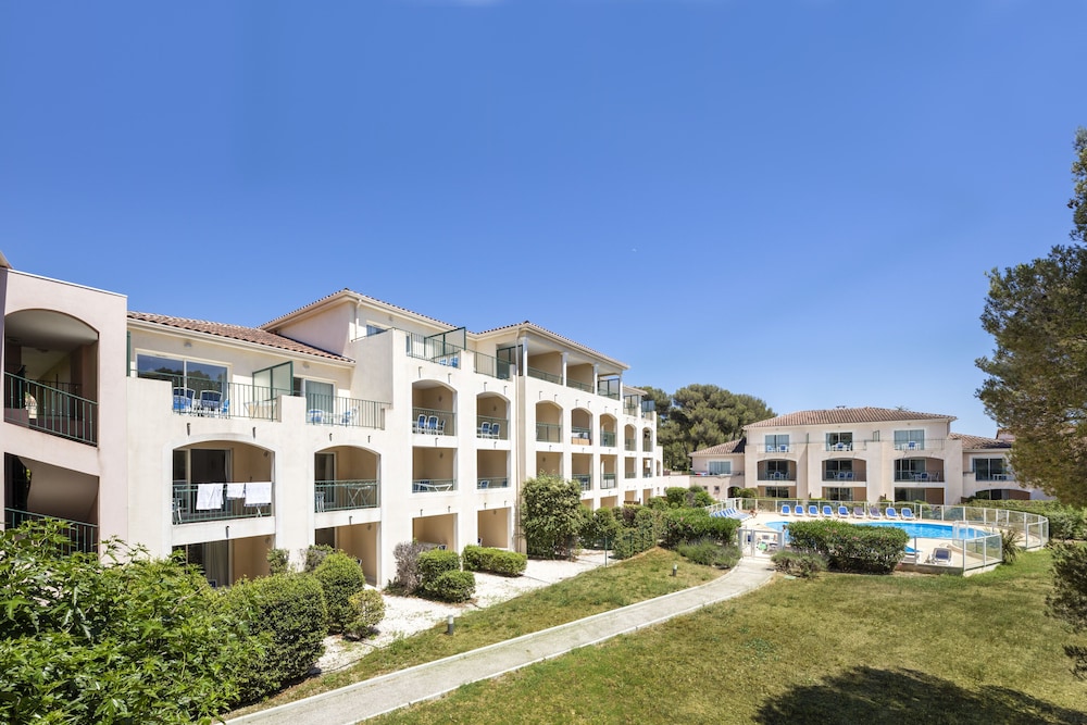 six fours les plages