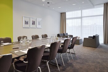 lindner hotel antwerp part of jdv by hyatt