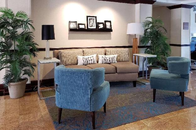 comfort inn emporia