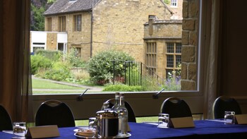 Whately Hall,England>>Banbury,3 star