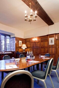 Whately Hall,England>>Banbury,3 star