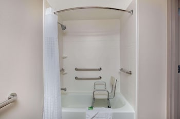 fairfield by marriott inn and suites fresno river park