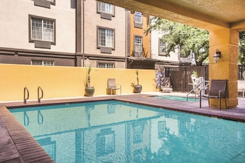 fairfield by marriott inn and suites fresno river park